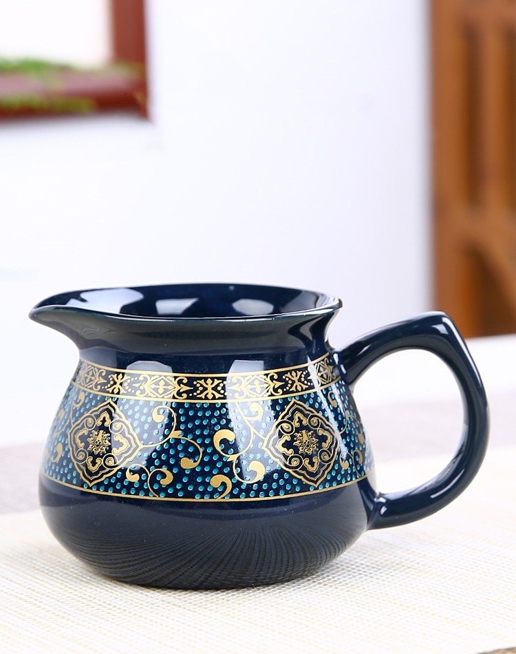 Tea Kit 8-Piece Semi-Automatic Chinese Ceramic Purple Clay Tea Set with Tea Cups and Kung Fu Teapot