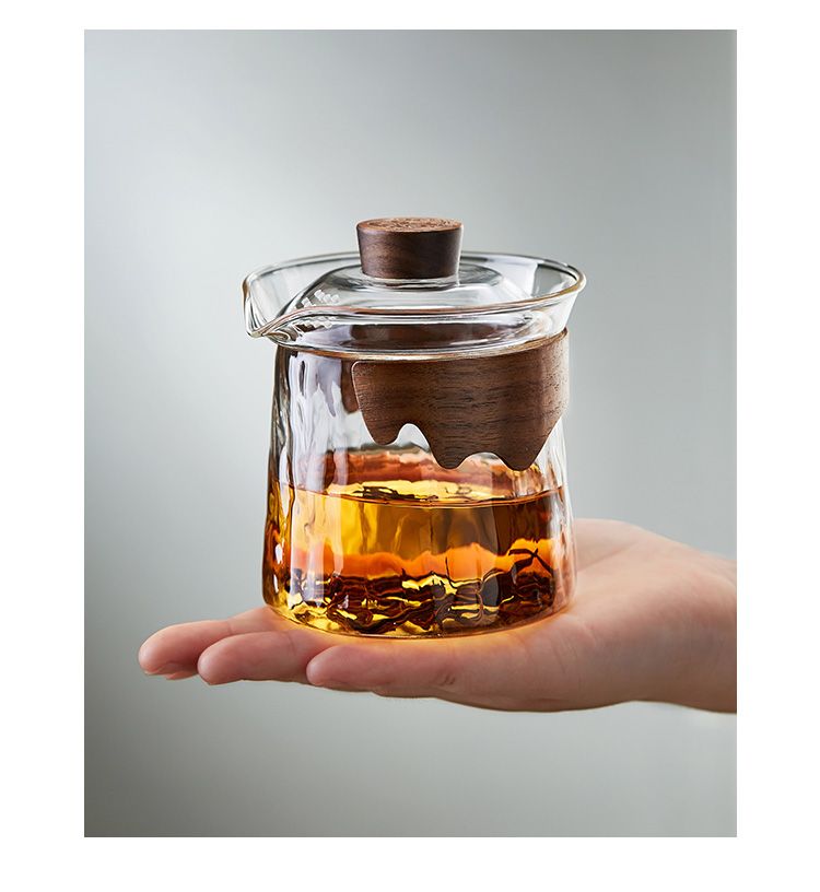Infuser Mug Set with Anti-Scalding Glass Lid: Heat-Resistant Teapot, Tea Cup, and Filter for Single-Person Tea Brewing