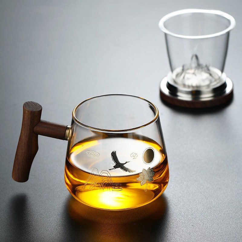 Tea Steeping Mug Luxury Gilding Craft Glass Teacup with Sandalwood Lid - Heat Resistant, Infuser Included, 450ML Capacity